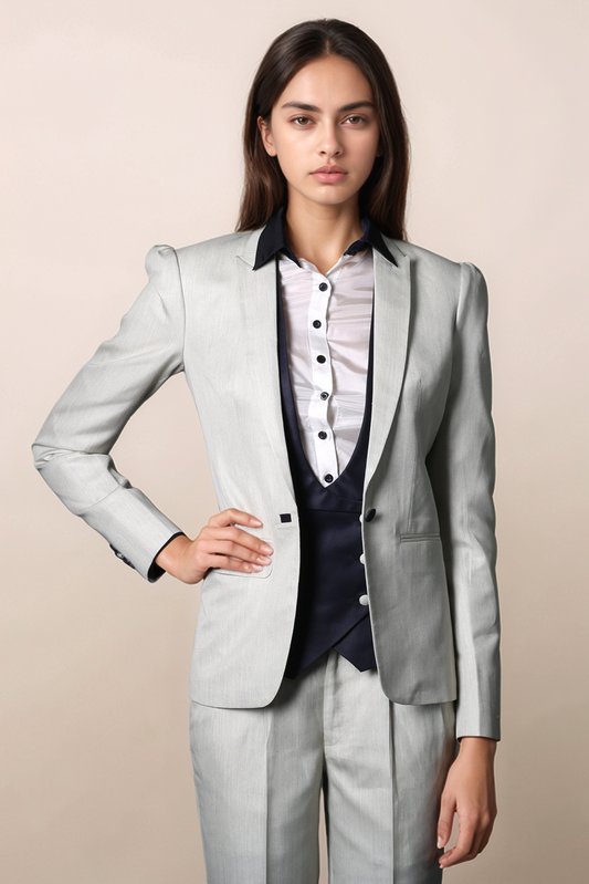 Off White Single Breasted Blazer & Ivory Baggy Trouser Suit