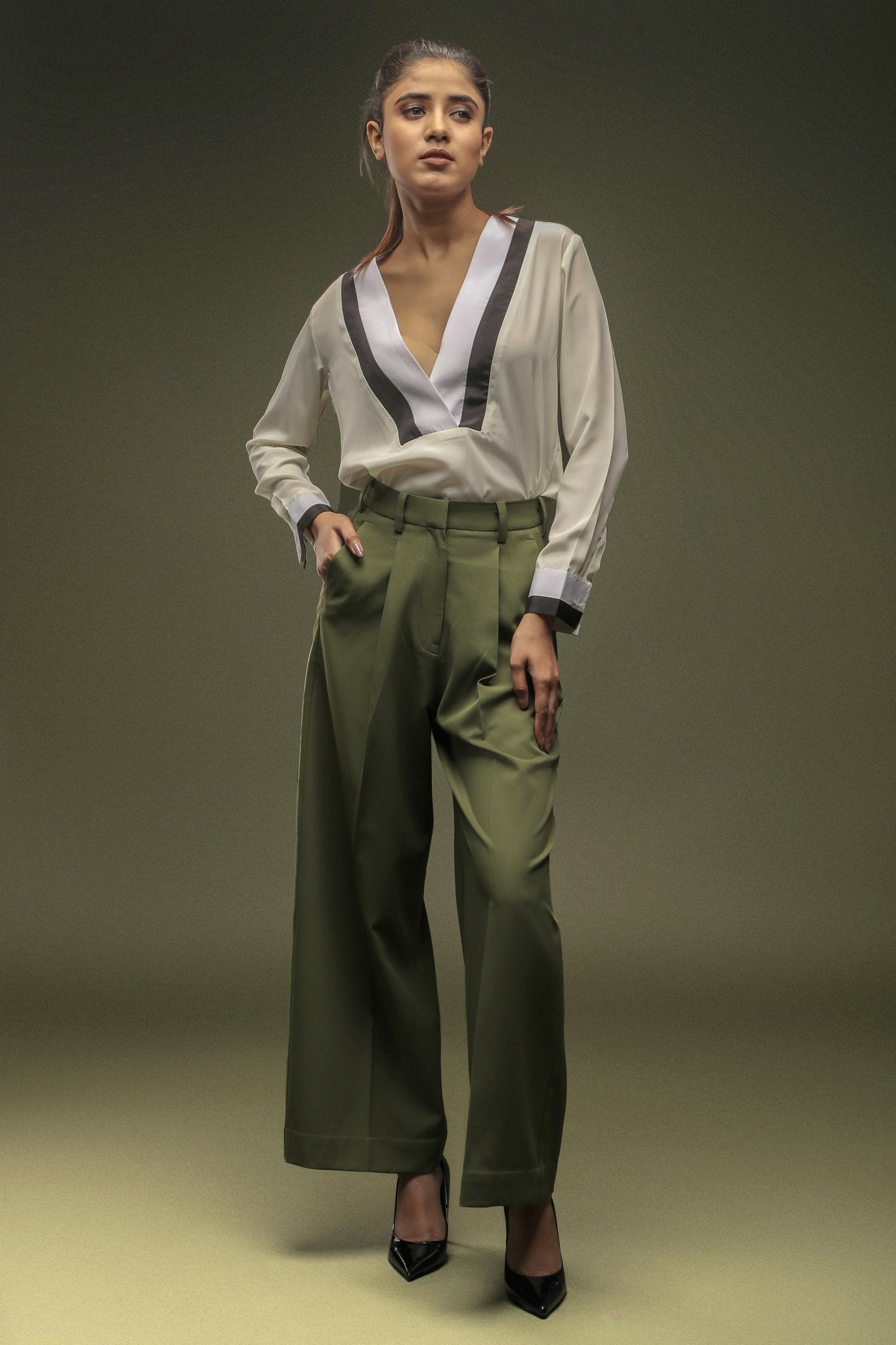 Off White V-Neck Shirt & Green loose Pants Combo