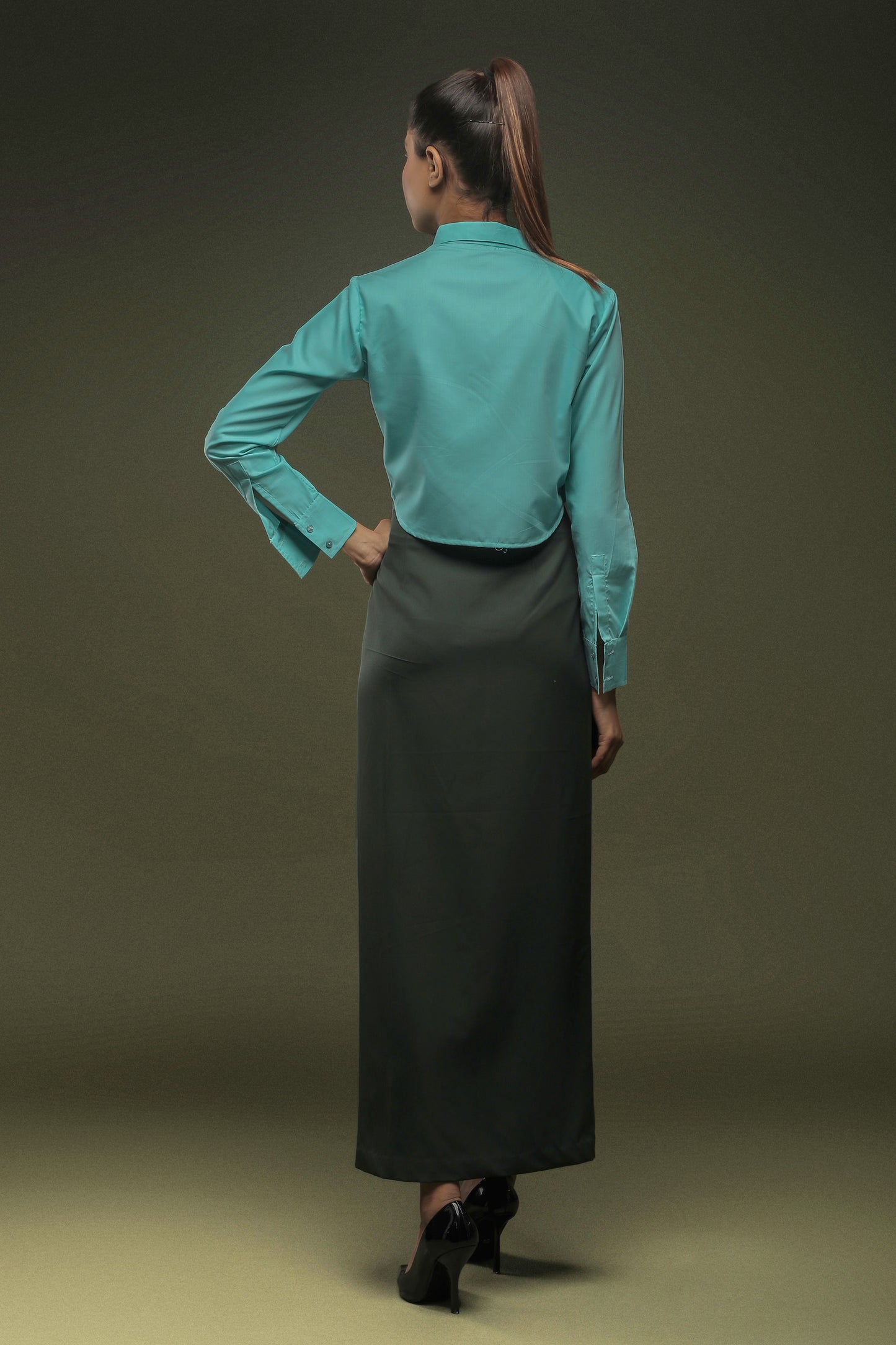 Sea Blue Cropped Shirt & Green Slit Long Skirt Combo