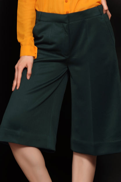 Green Cropped Trouser