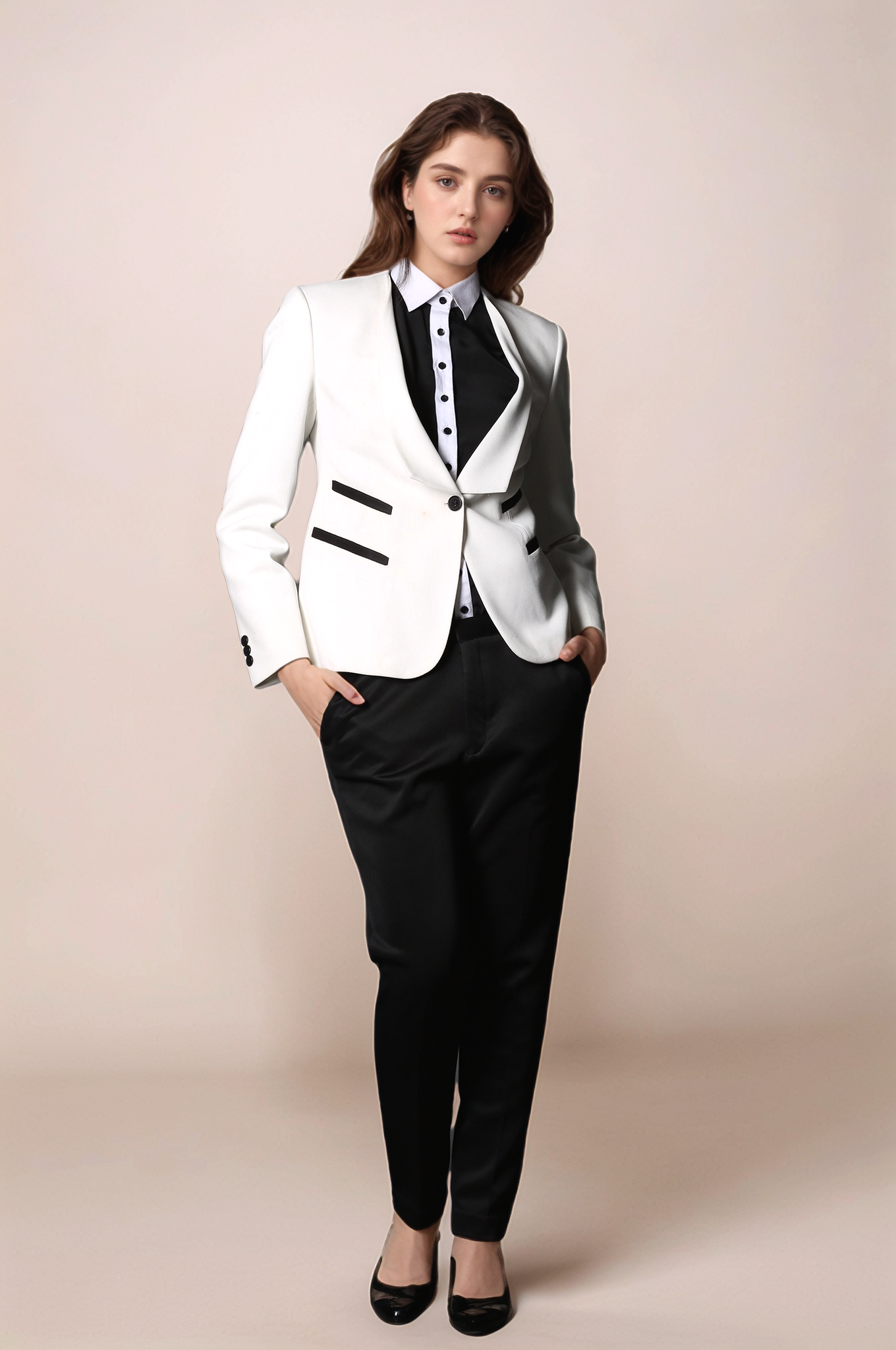 White Classy Blazer & Black Slim Fit Trouser Suit